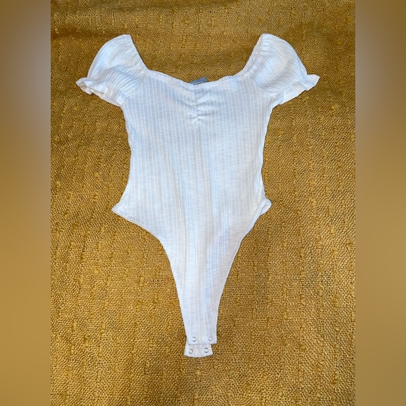 Sky and Sparrow Tops - Sky and Sparrow White Body Suit
